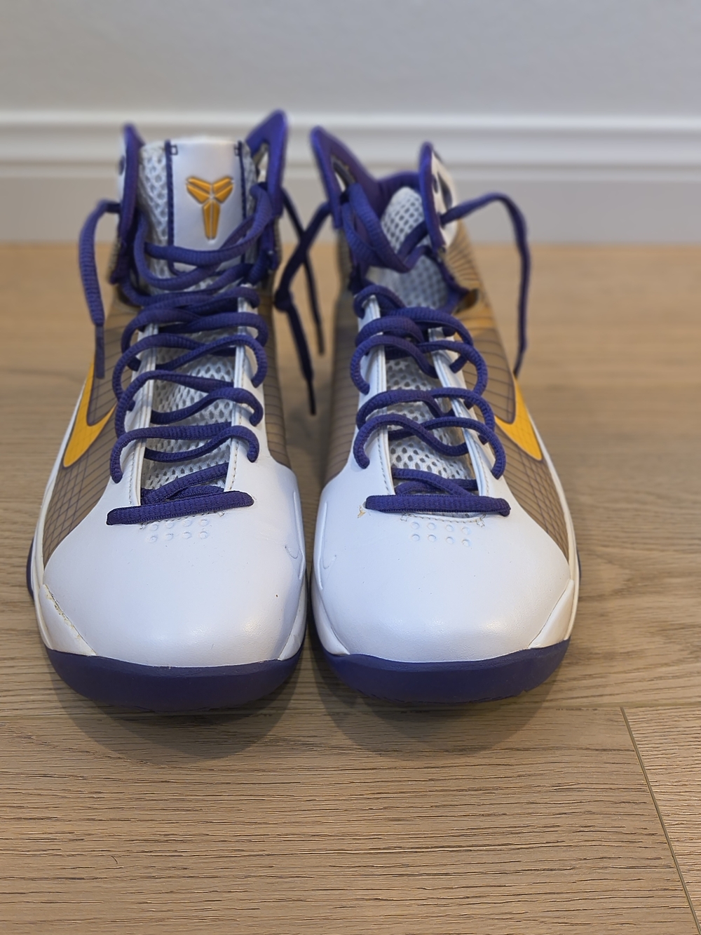 Kobe Hyperdunk - Home - Picture 3 of 10